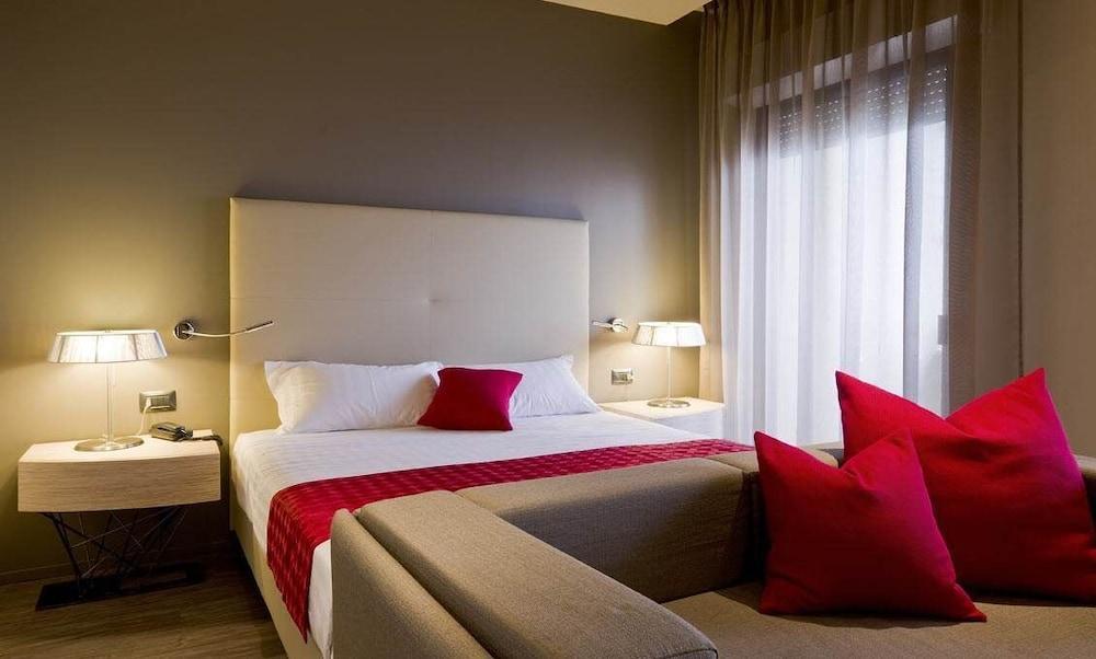 Hotel Italia Белариа-Игеа Марина Екстериор снимка