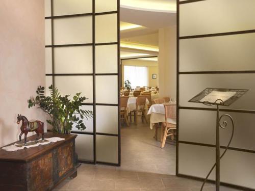 Hotel Italia Белариа-Игеа Марина Екстериор снимка